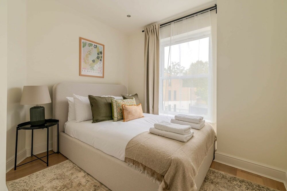 Фото Beautiful 2 Bed, 2 Bath Abode In Dulwich