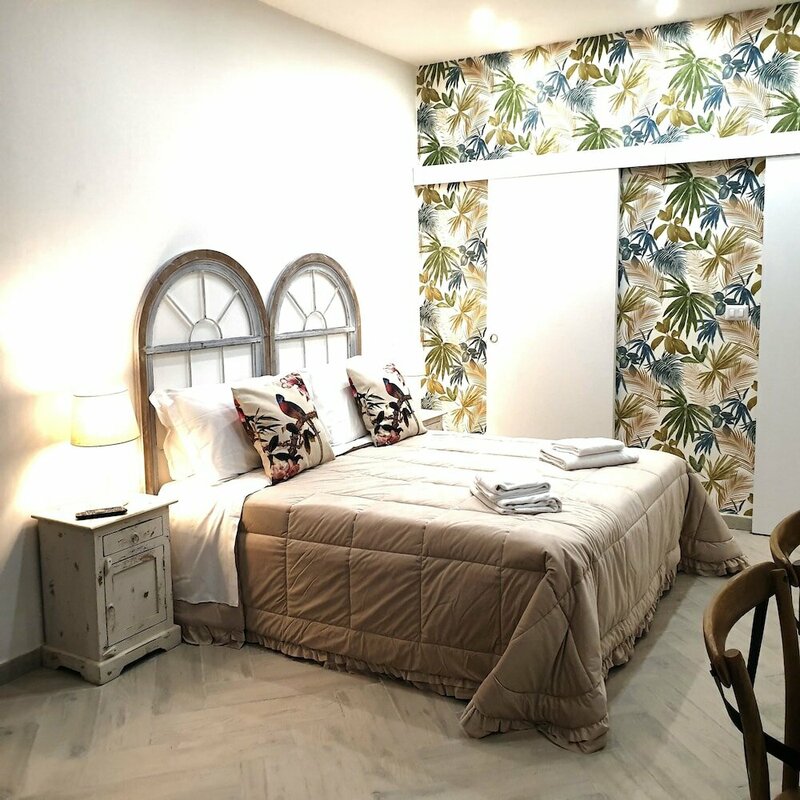 Апартаменты Art Flat в Неаполе
