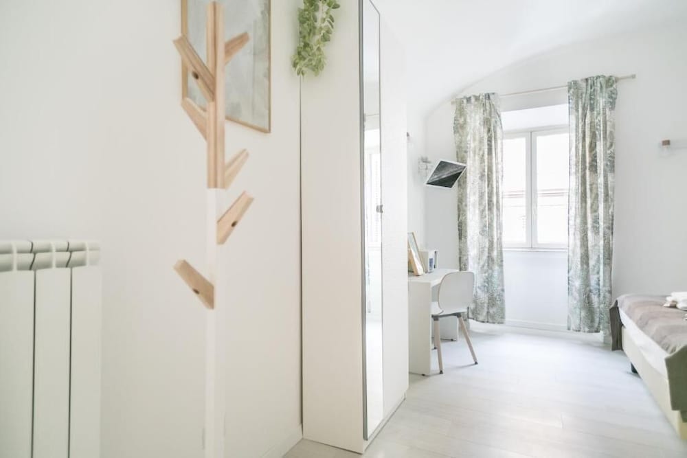 Фото White Candia Guesthouse