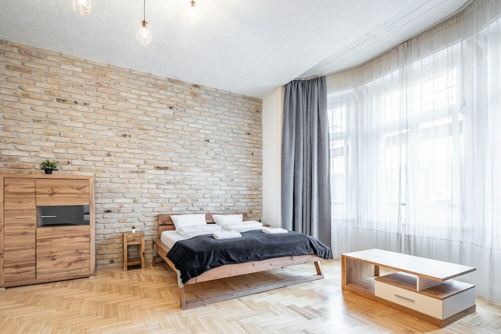 Фото Central Luxury Apartment