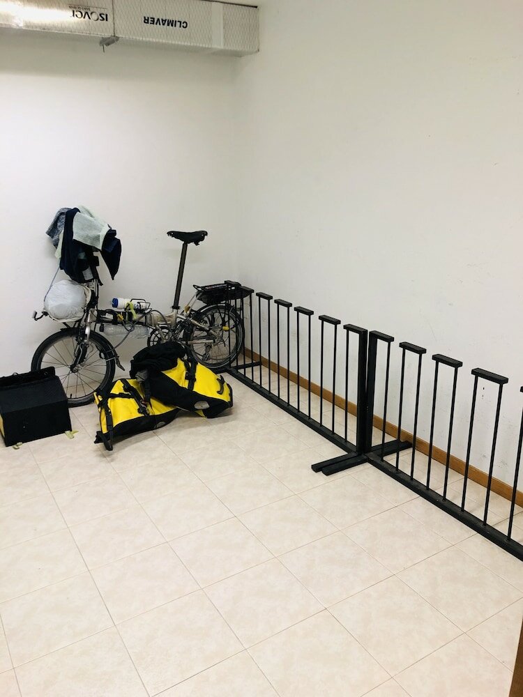 Фото Albergue La Estación - Hostel