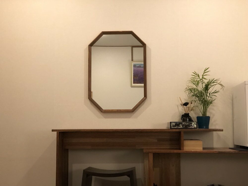 Фото Slow Tree House Hongdae - Caters to Women