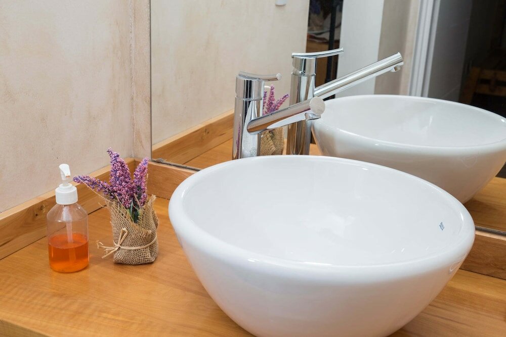 Фото Blue Parts - Nahuel Superior 1p In Front of the Lake