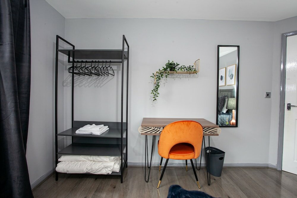 Фото Trafford Place