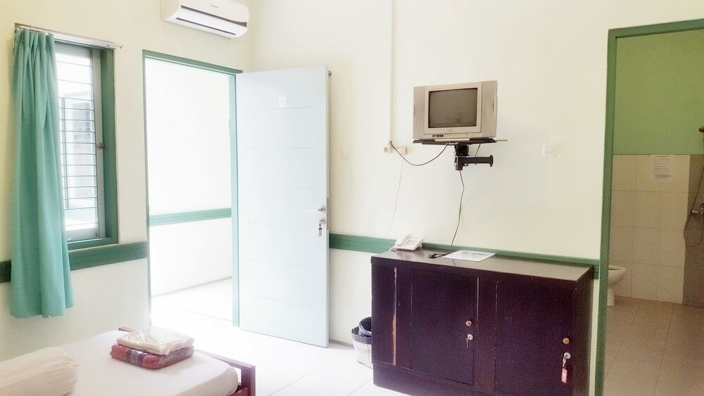 Фото Pondok Asri Family Guest House