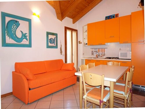 Апартаменты Nice Third Floor Apartment With Lift and Swimming Pool