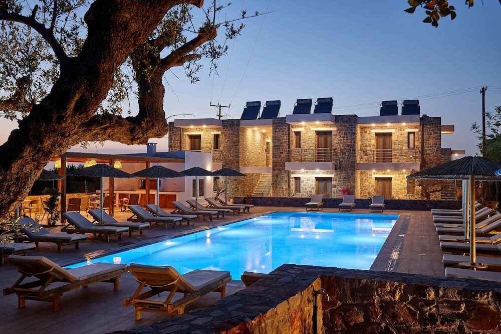 Фото Volta Suites and Villas