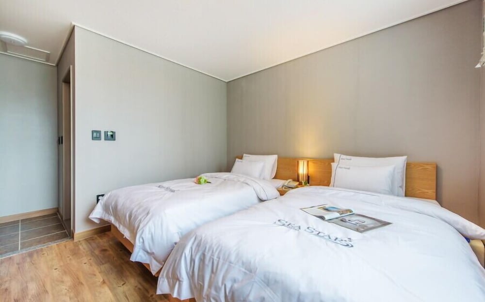 Фото Sea Star Hostel Yeosu