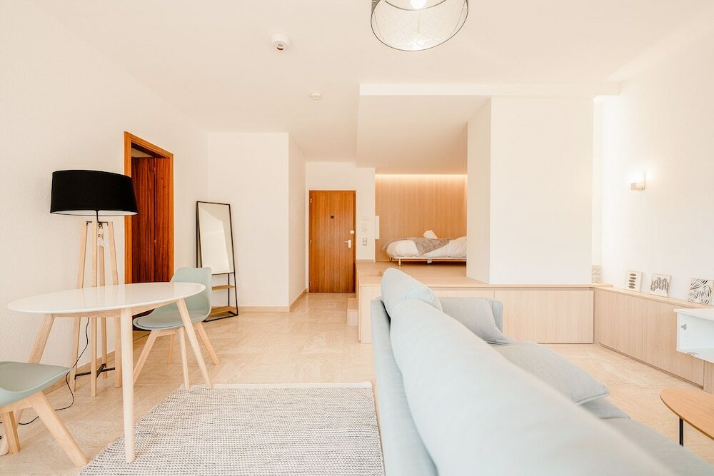 Фото Stylish Minimalism in Kirchberg