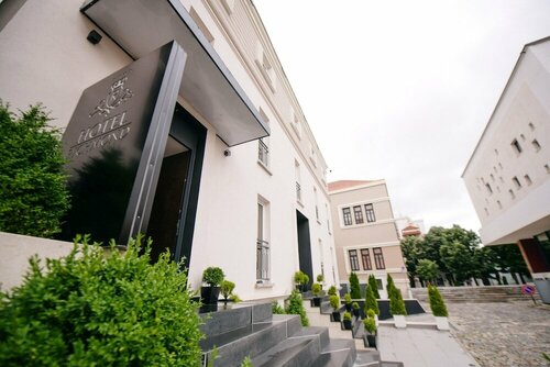 Гостиница Richmond Hotel в Корче