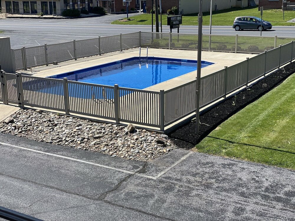 Фото White Rose Motel - Hershey