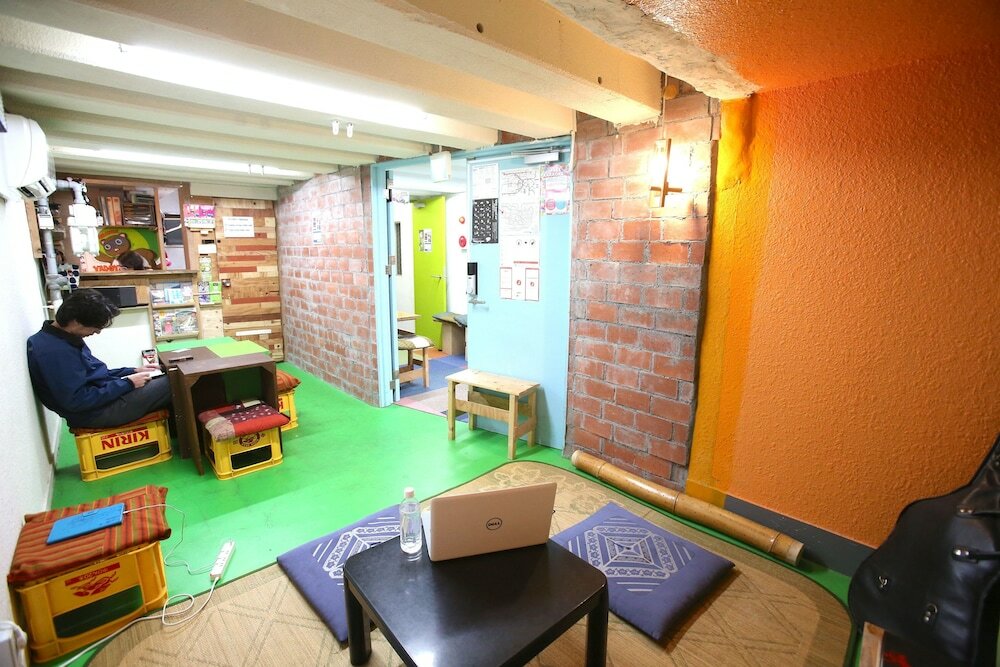 Фото Yadoya Guest House Orange - Hostel
