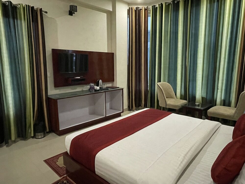 Фото Sumedha G Village Resort and SPA