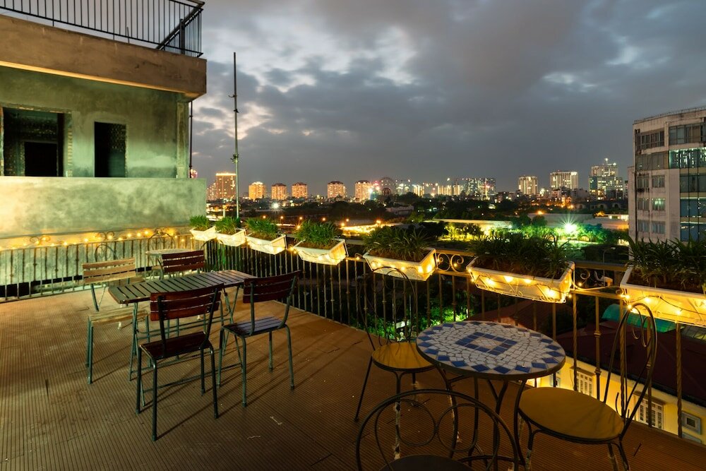 Фото отеля 1