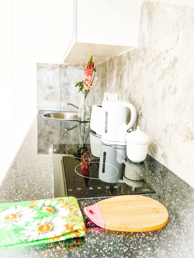 Фото Cricklewood Studio Flats