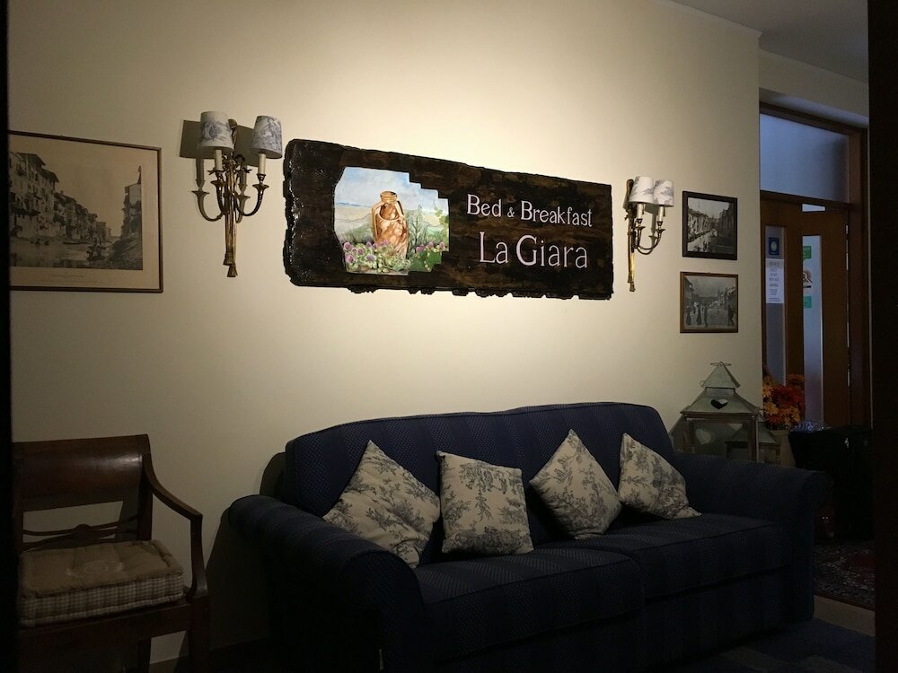 Фото La Giara Rooms