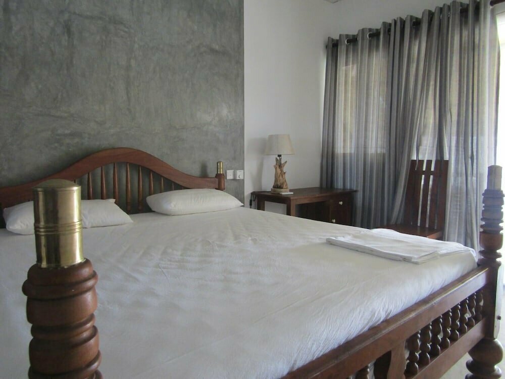 Гостиница Amadeo Beach Resort, Хиккадува, фото