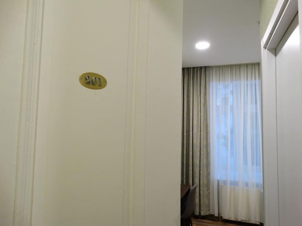 Фото Hotel Boutique Iveria