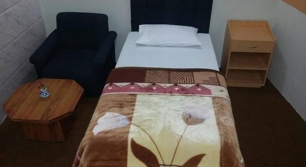 Фото Bloom Star Hotel