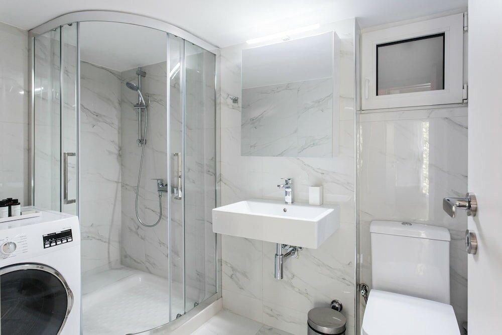 Фото Absolute 2br Apartment