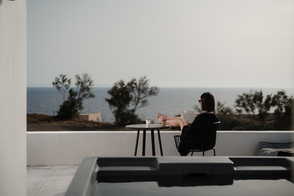 Фото Akri Suites Vourvoulos