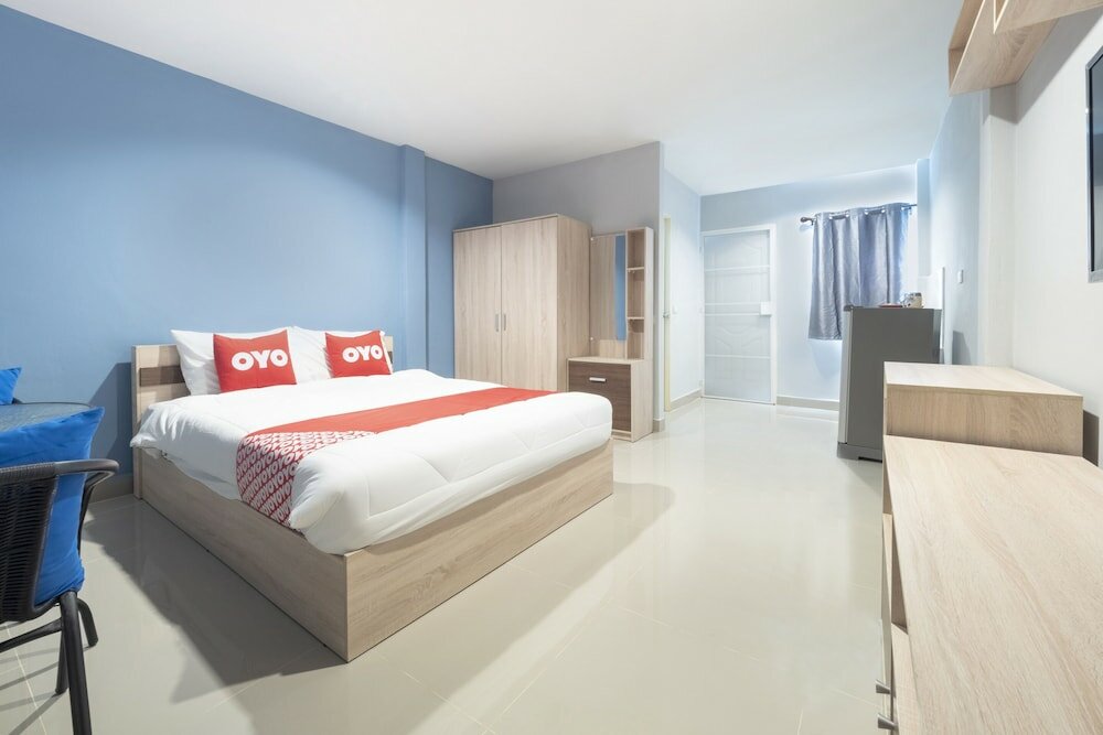 Фото Oyo 75383 Danthip Place