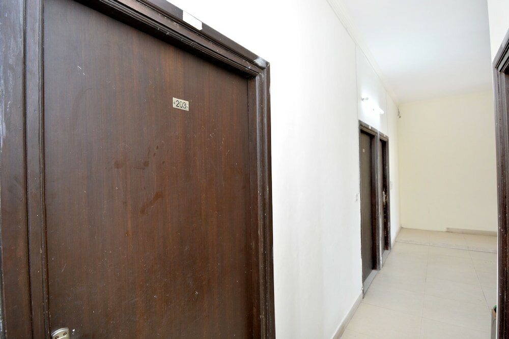 Фото Oyo 39597 Prince Paradise