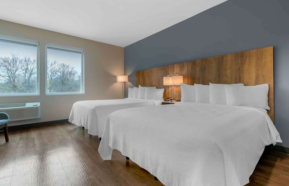 Фото отеля 2