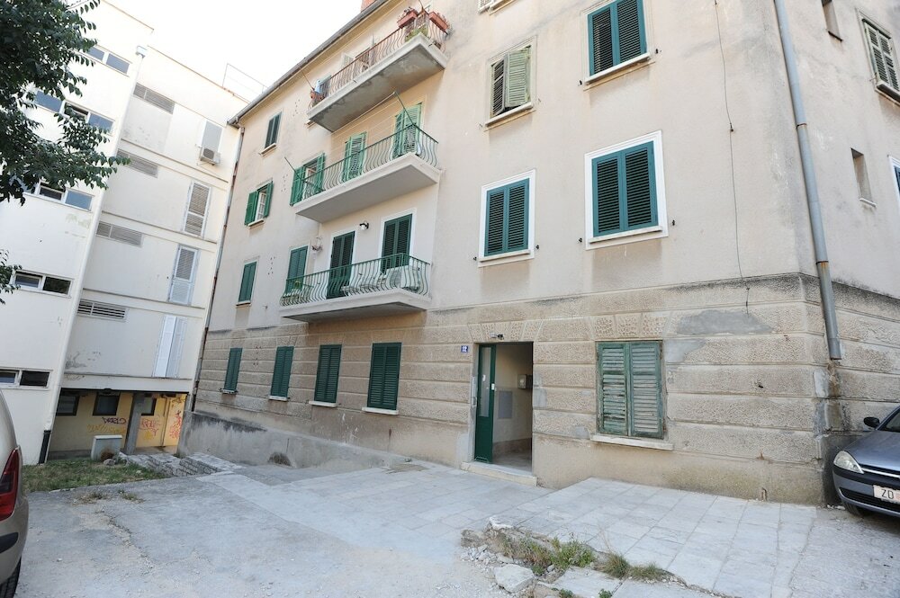 Фото Silver & Gold Luxury Rooms