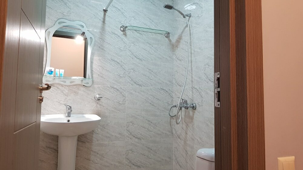 Фото Nakashidze's Apartments