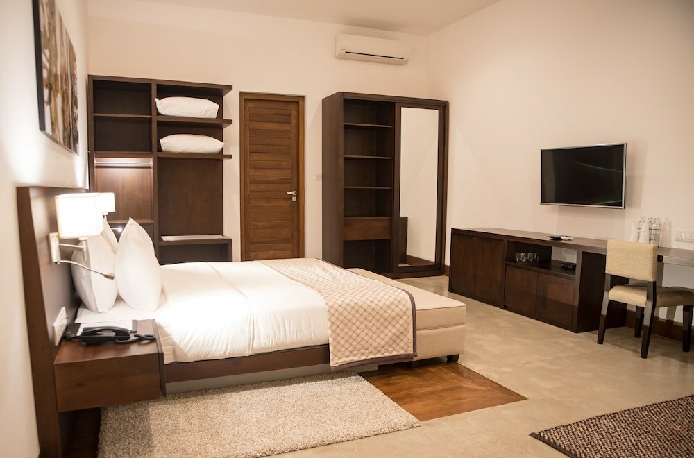 Фото The Villa by Contemporary Ceylon