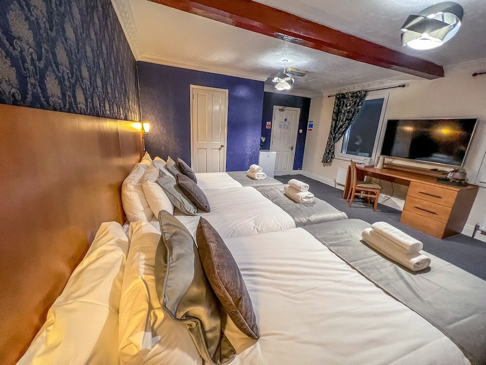 Фото Quayside Hotel & Bar