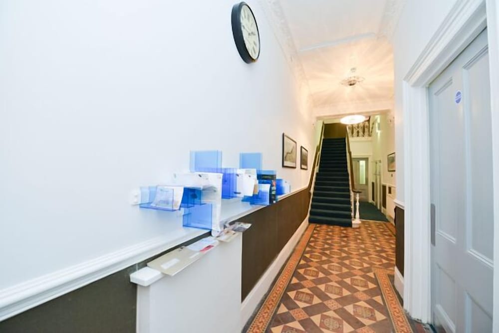 Фото The Dome Hyde Park