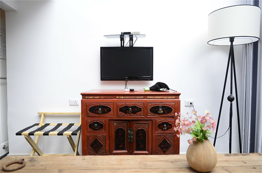 Фото Humble Inn Boutique Residence