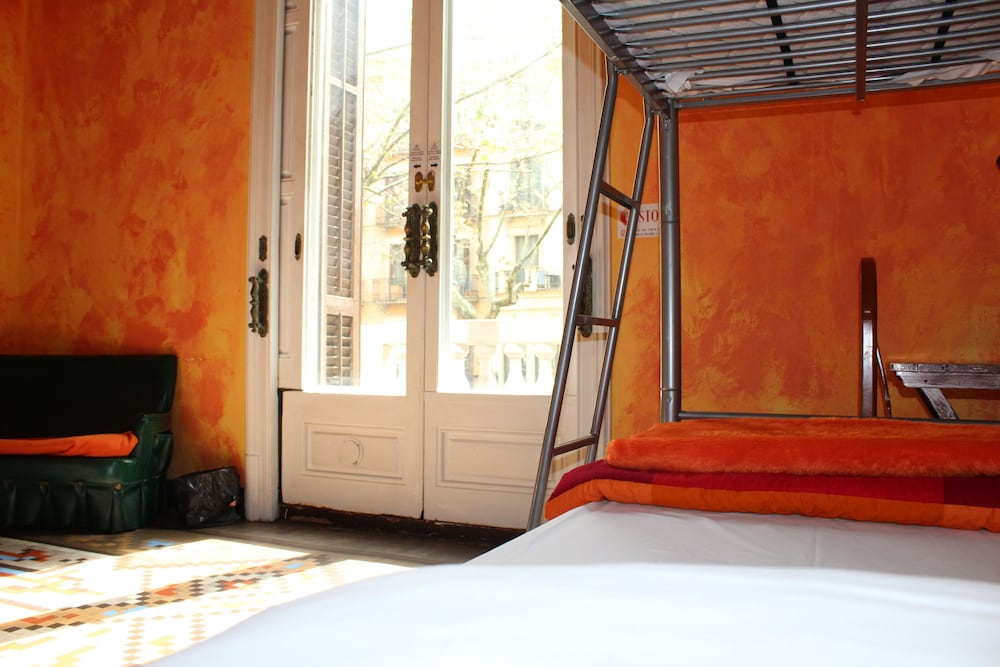 Фото Bed & Art Barcelona