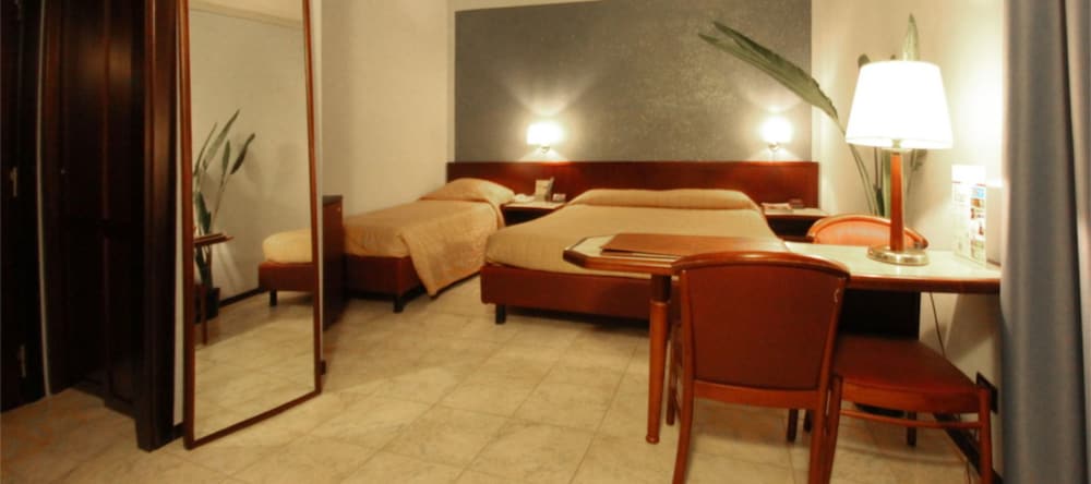 Фото Hotel Forum