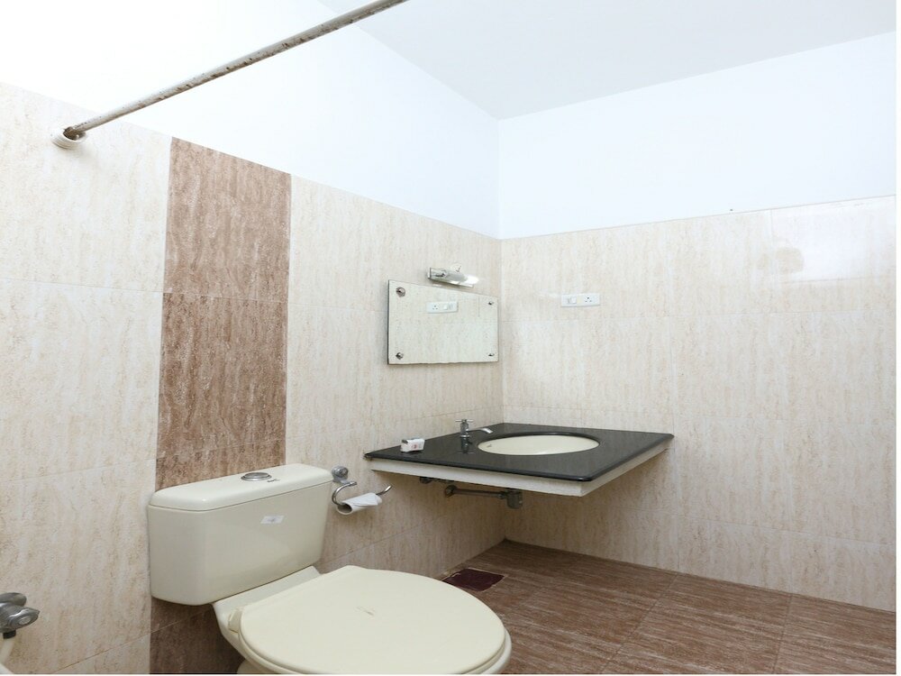 Фото Oyo 20004 SilverKey Kodambakkam