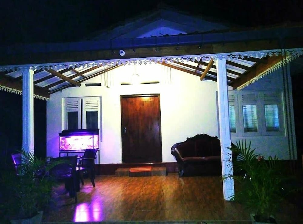 Hotel Villahredpalm, Galle, photo