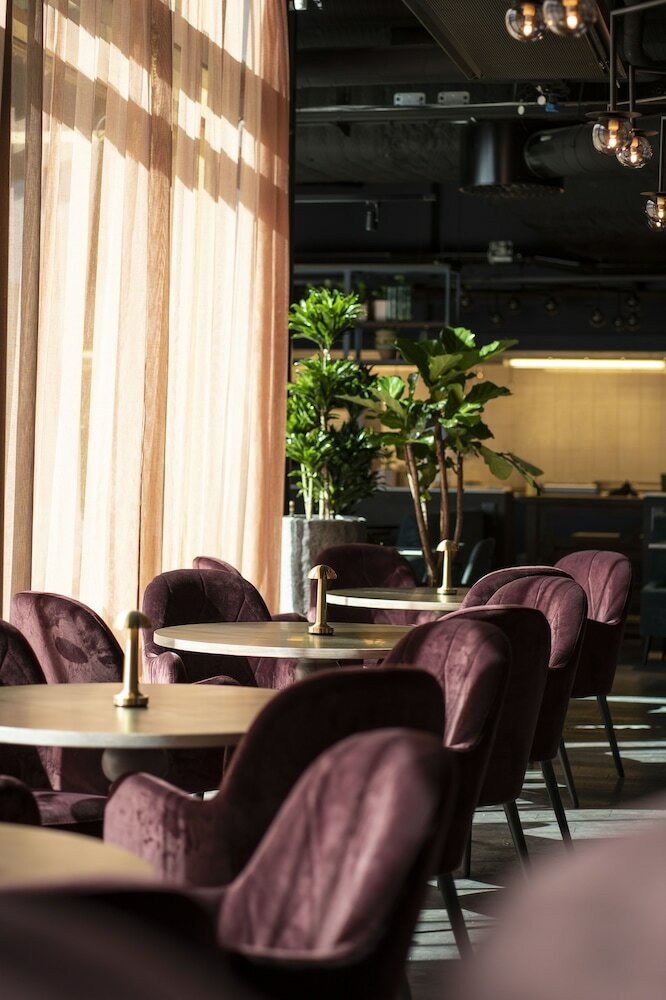 Фото Quality Hotel The Box