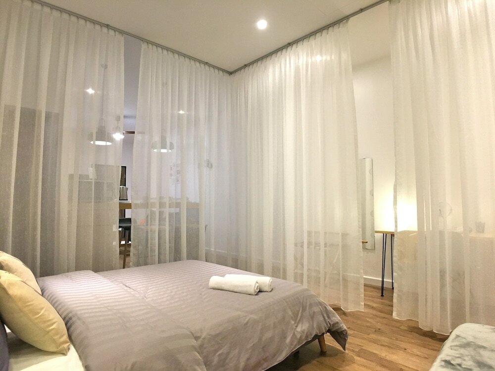 Фото IBook10 Deluxe Loft Suite Room by iBook Homestay