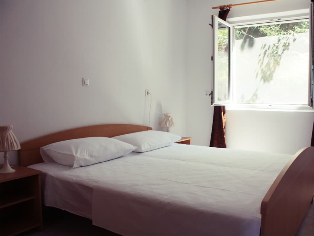 Фото House Baglija