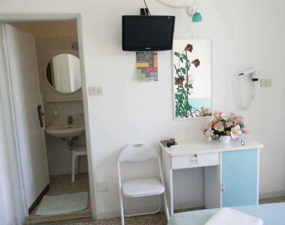 Фото Hotel Urania