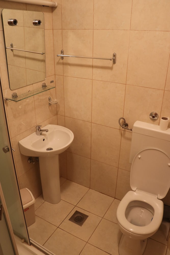 Фото Hotel Snjesko