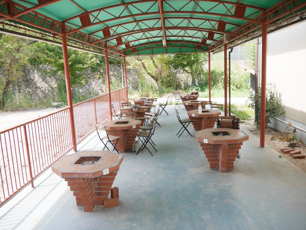 Фото J-Hoppers Lake Biwa Guesthouse