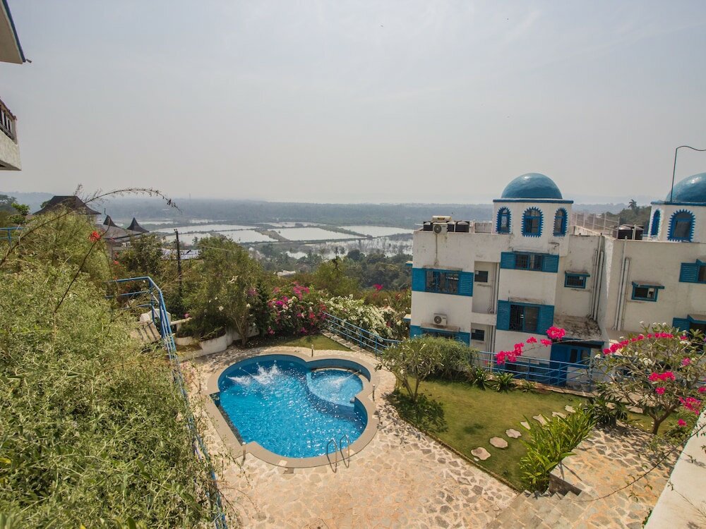 Фото Oyo 11900 Home Exotic 3bhk Bambolim