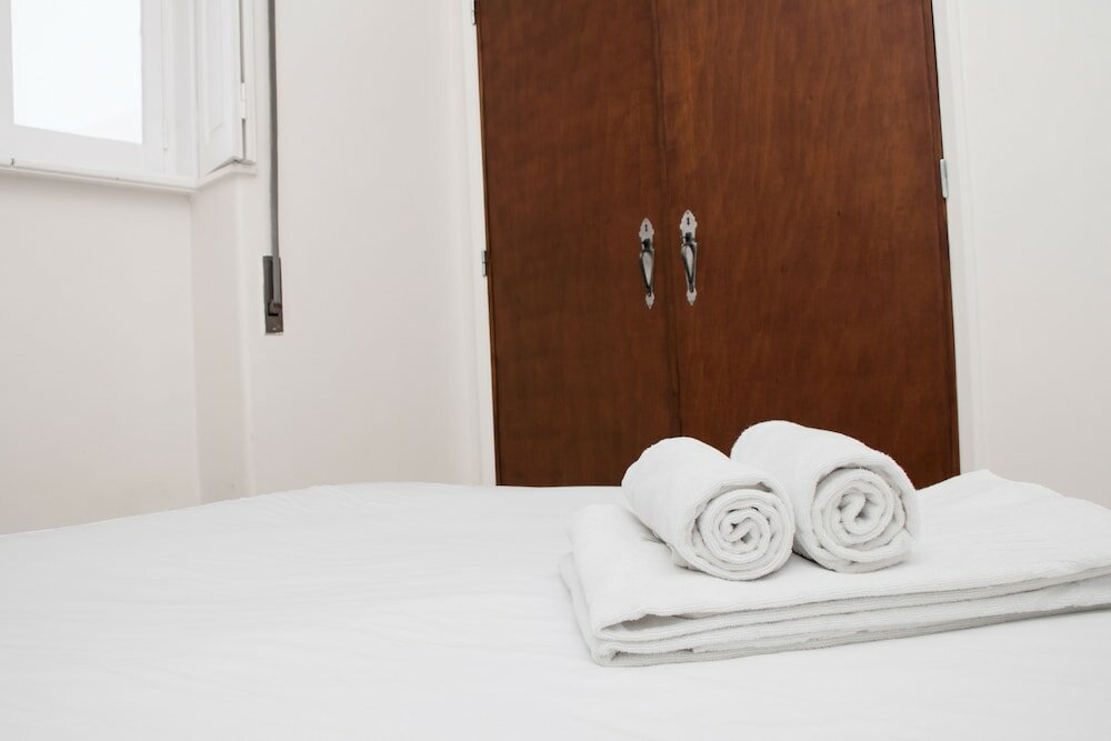 Фото Sant Jordi Hostels Lisbon