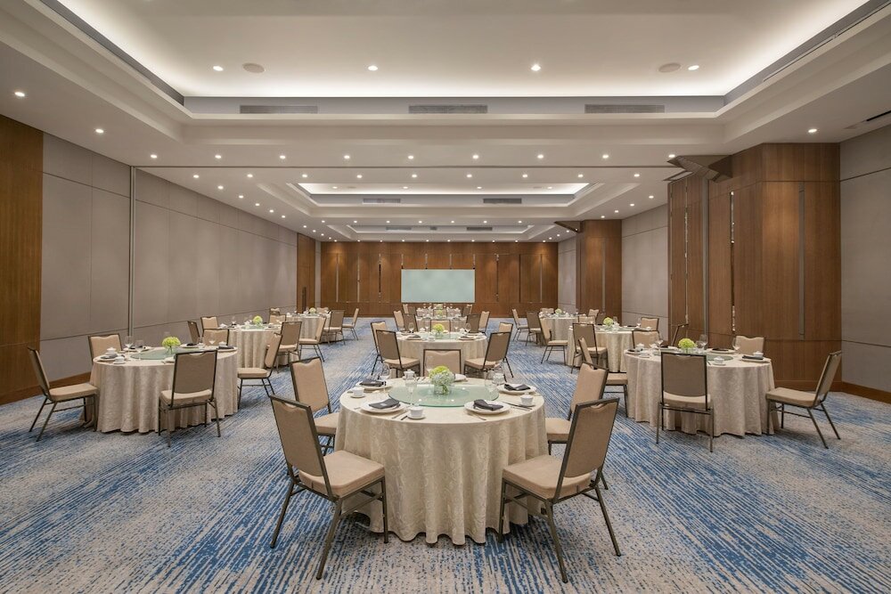 Фото Four Points by Sheraton Surabaya