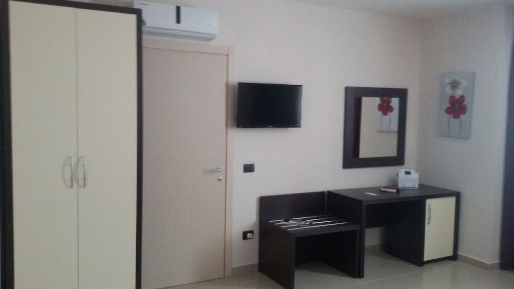 Фото Merylinn Guest House