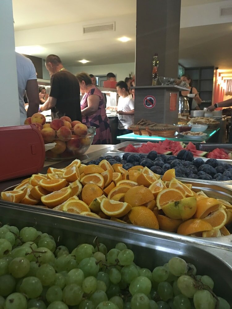 Фото TM Deluxe Hotel