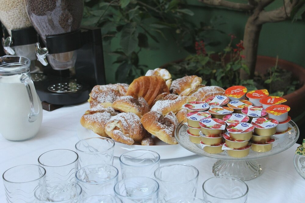 Фото Hotel Orbis